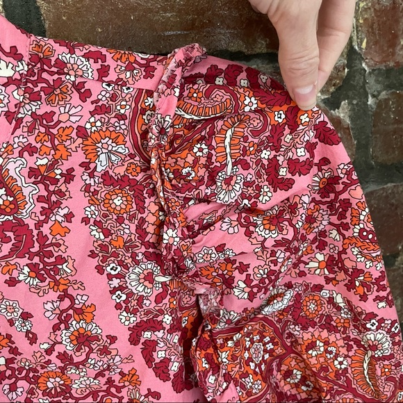 J. Crew Puff-sleeve top in oversized paisley - Picture 7 of 12